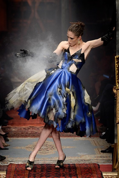 _MOS1323_20160225210702