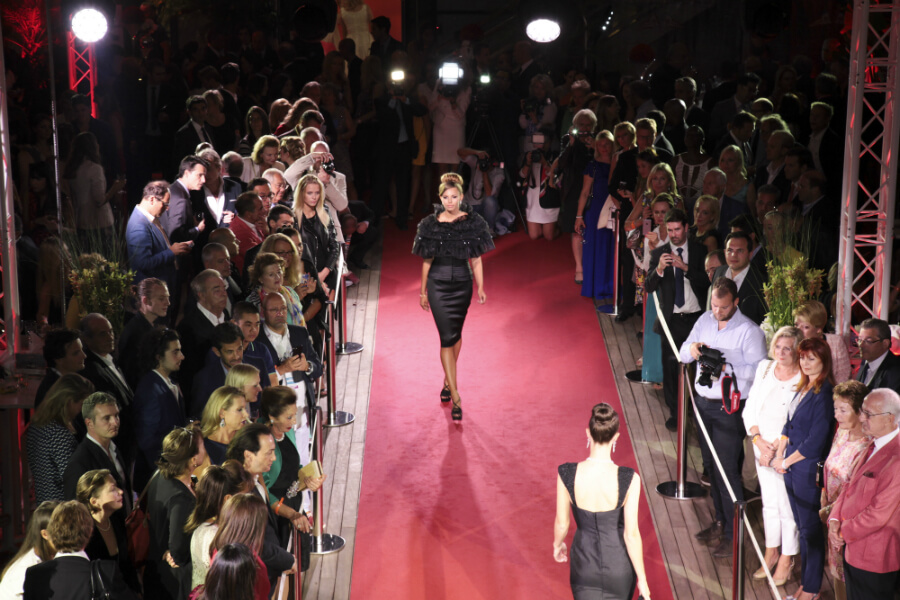 bd_mys15_china-nightsidney-guillemin-9810-1